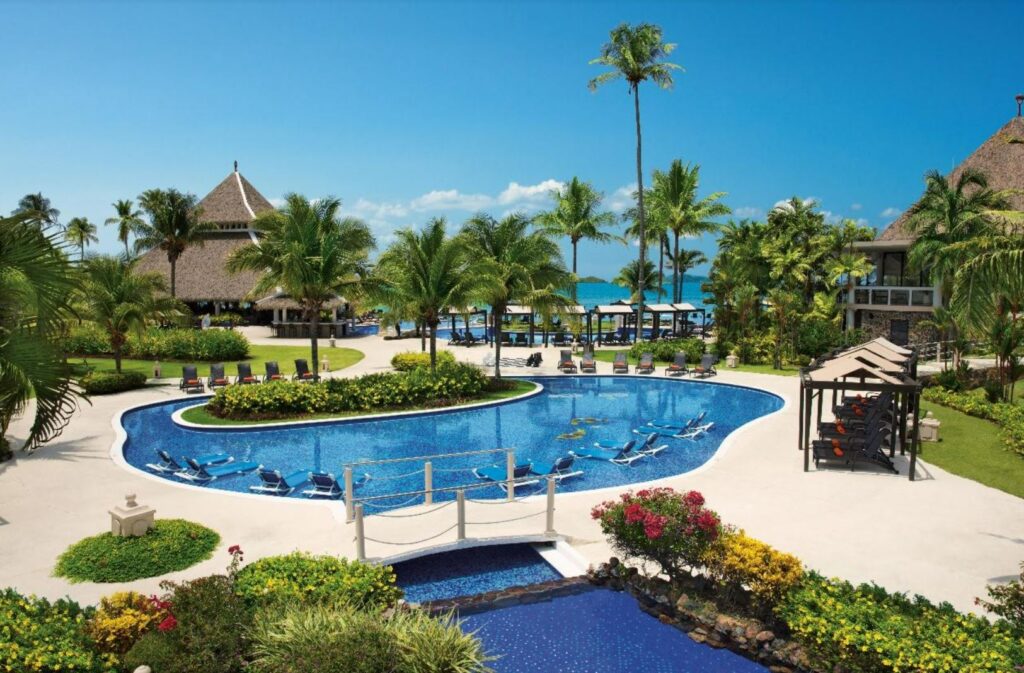 Playa Bonita airport transfer