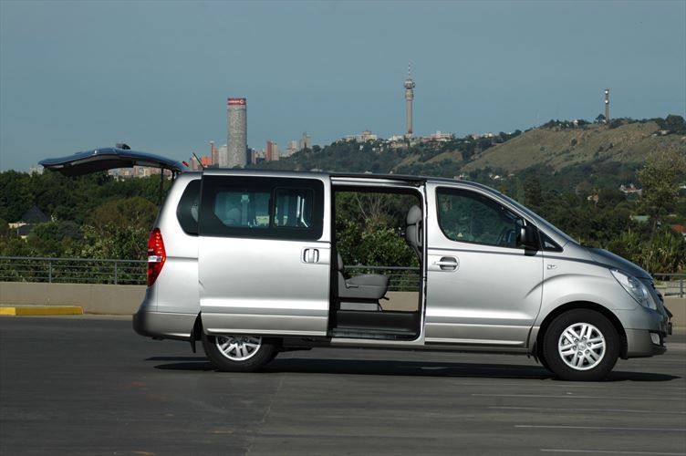 Panama City airport transfer service